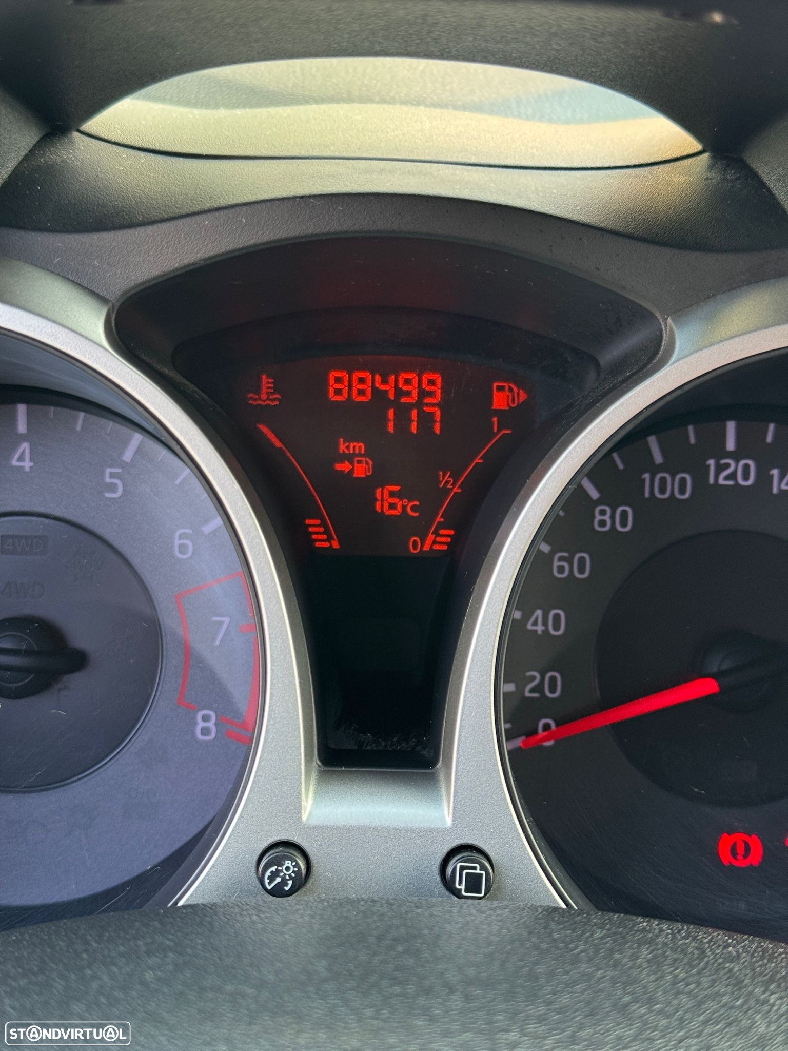 Nissan Juke 1.6 Acenta - 9