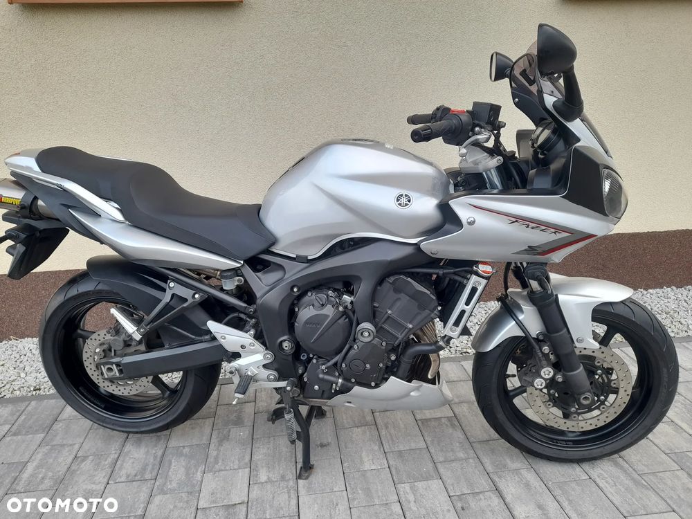 Yamaha FZ6 - 4