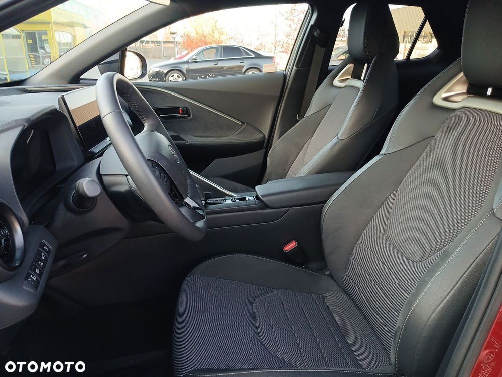 Toyota C-HR 2.0 PHEV Dynamic Force Executive - 15
