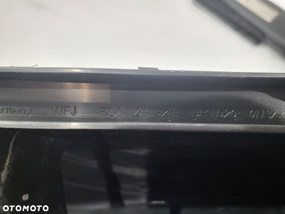 VW GOLF VII SKODA SEAT AUDI WLOT POWIETRZA KIEROWNICA POWIETRZA 5Q0129254B  5Q0129621E - 8