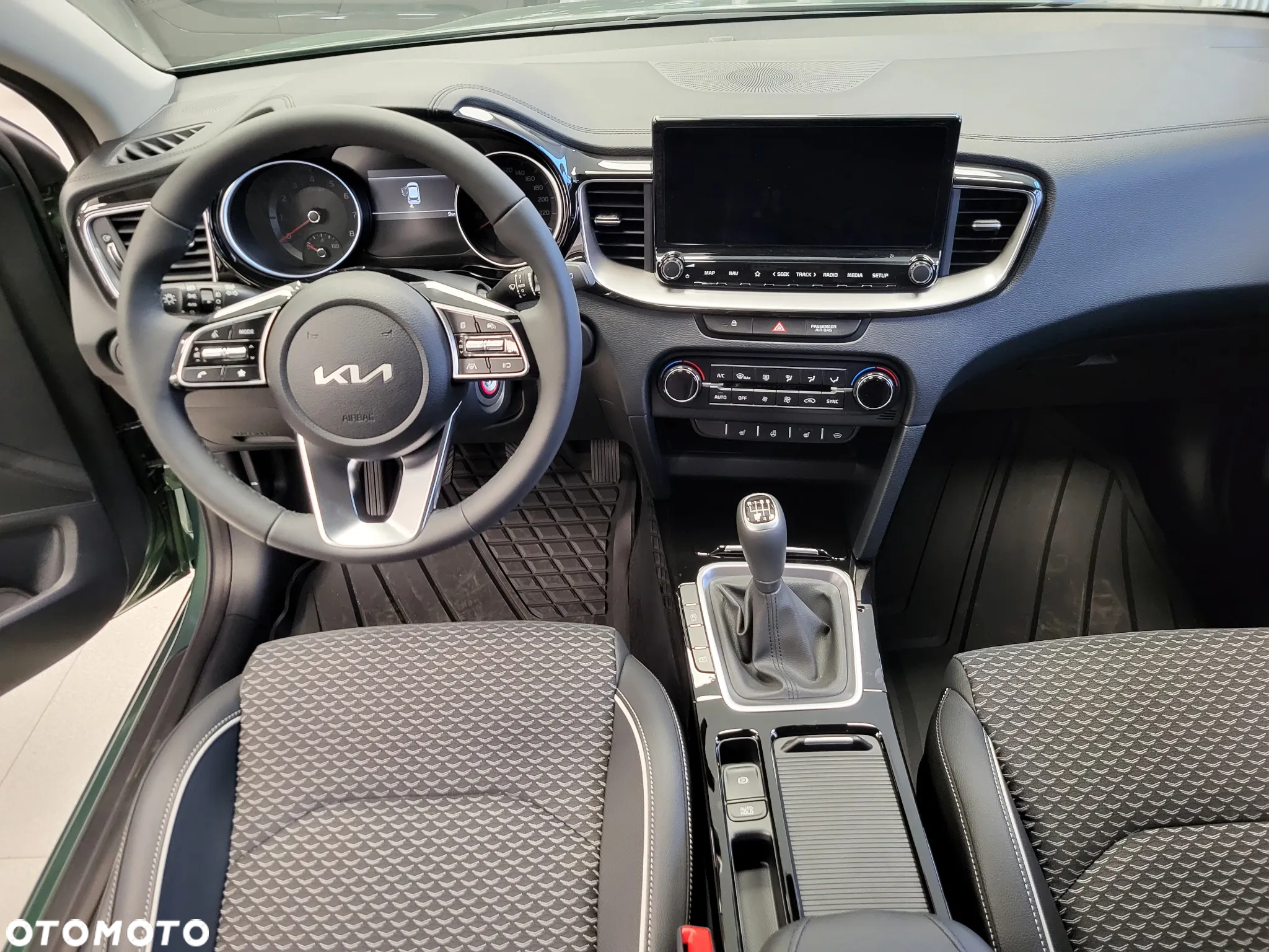 Kia Ceed 1.5 T-GDI L - 9