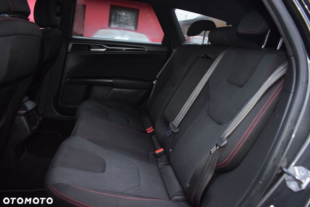 Ford Mondeo 2.0 TDCi STart-Stopp ST-Line - 9