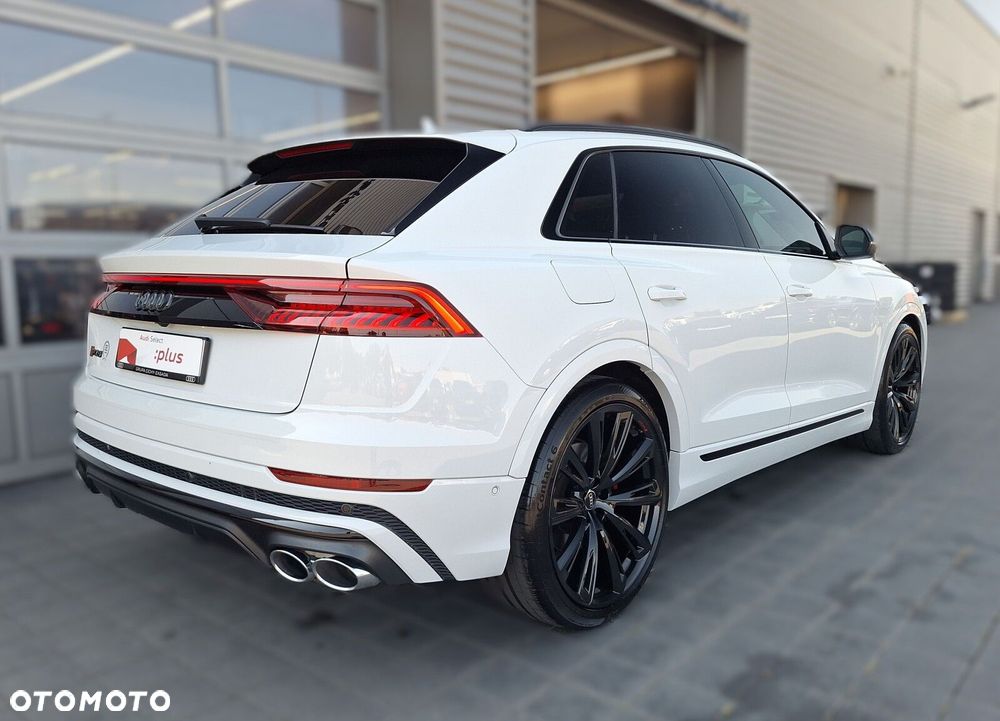 Audi SQ8 - 39
