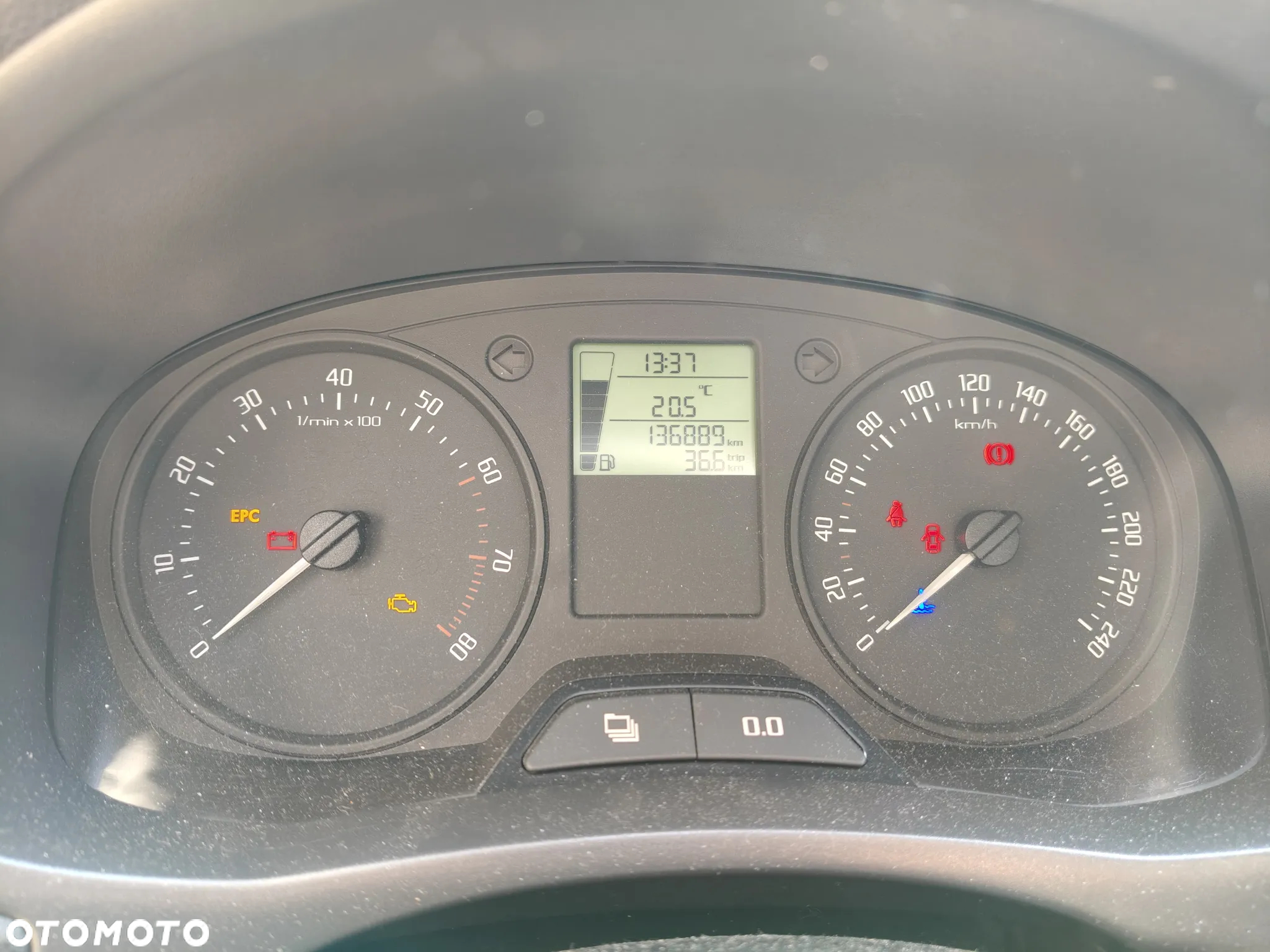 Skoda Fabia 1.2 HTP - 4
