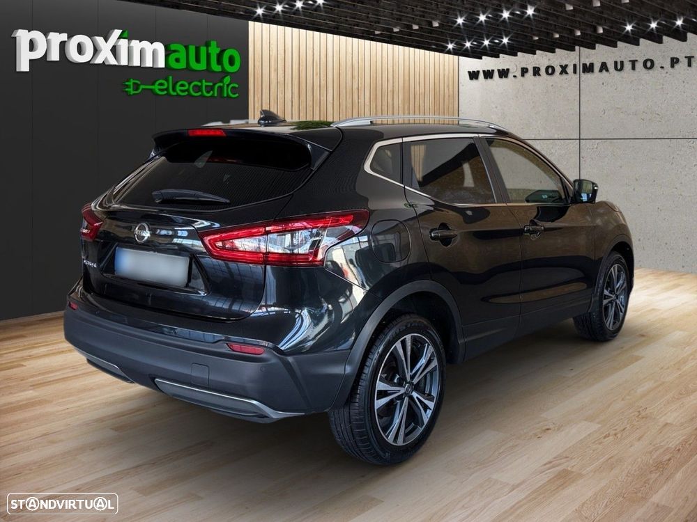 Nissan Qashqai 1.5 dCi N-Connecta - 11