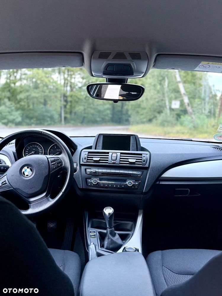 BMW Seria 1 118d - 14