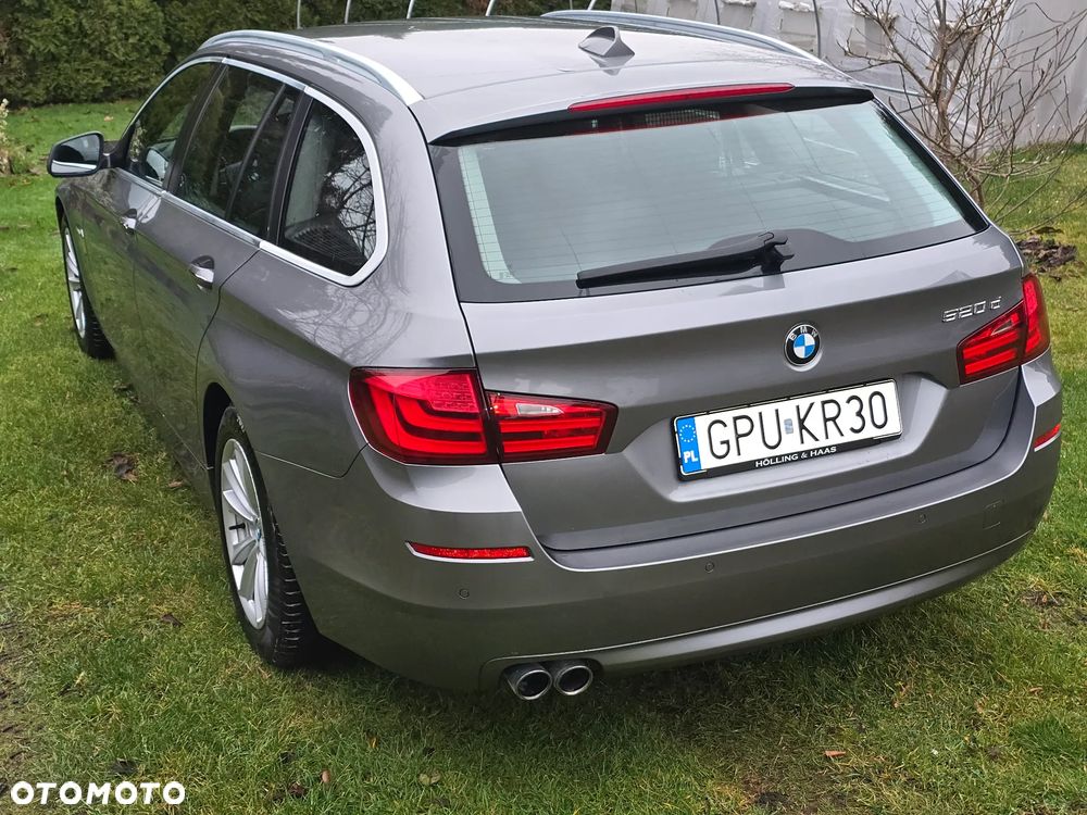 BMW Seria 5 520d Modern Line - 4