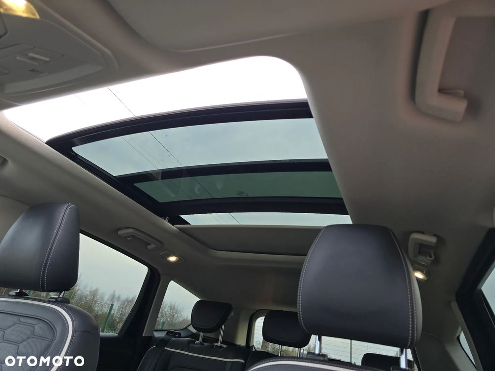 Ford Kuga 2.0 TDCi 4x4 Vignale - 17