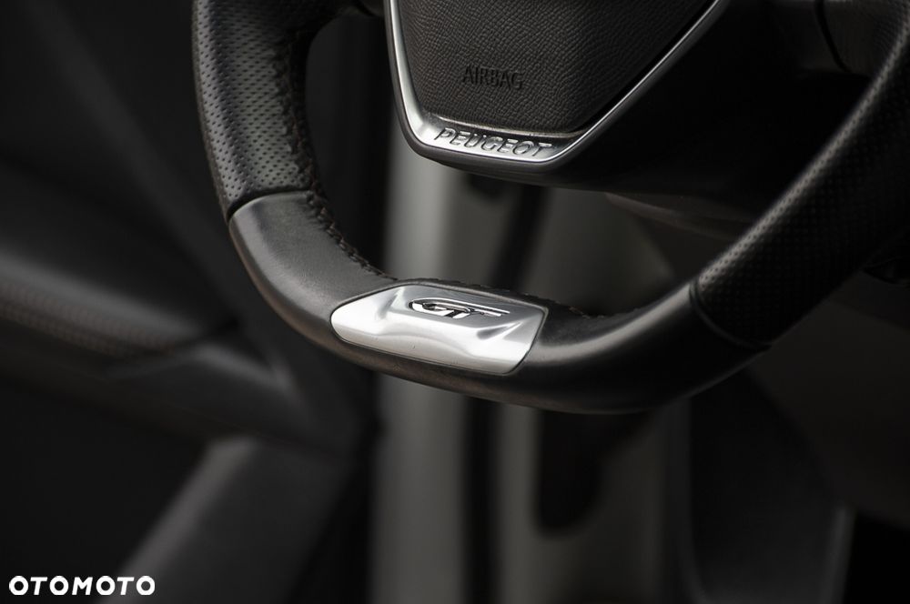 Peugeot 3008 2.0 BlueHDi GT S&S EAT8 - 26