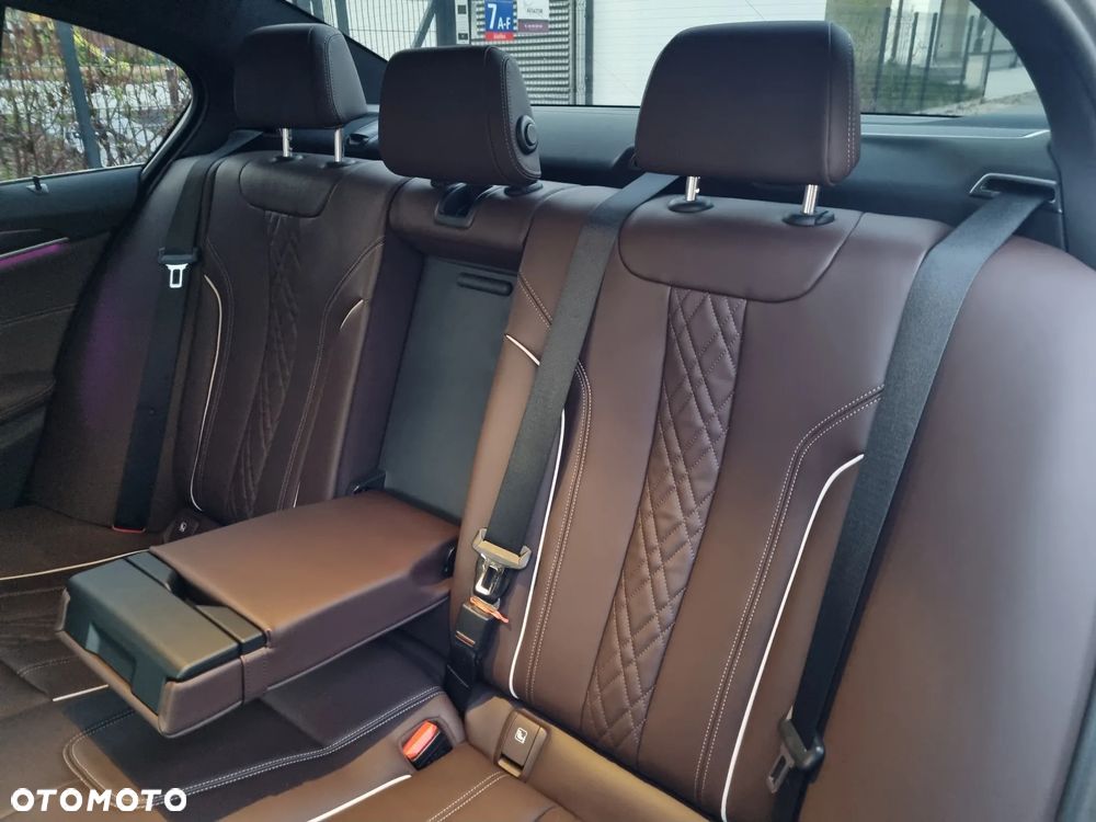 BMW Seria 5 530i xDrive mHEV M Sport sport - 19