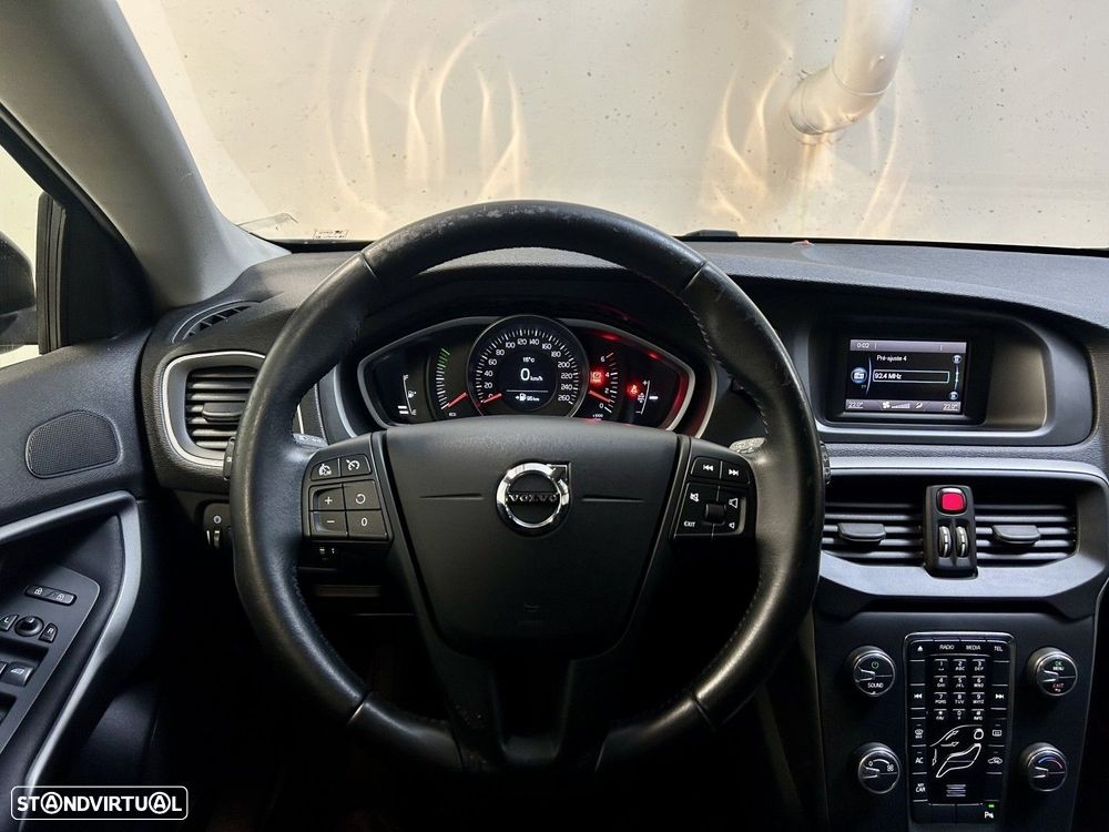 Volvo V40 2.0 D2 Momentum - 10