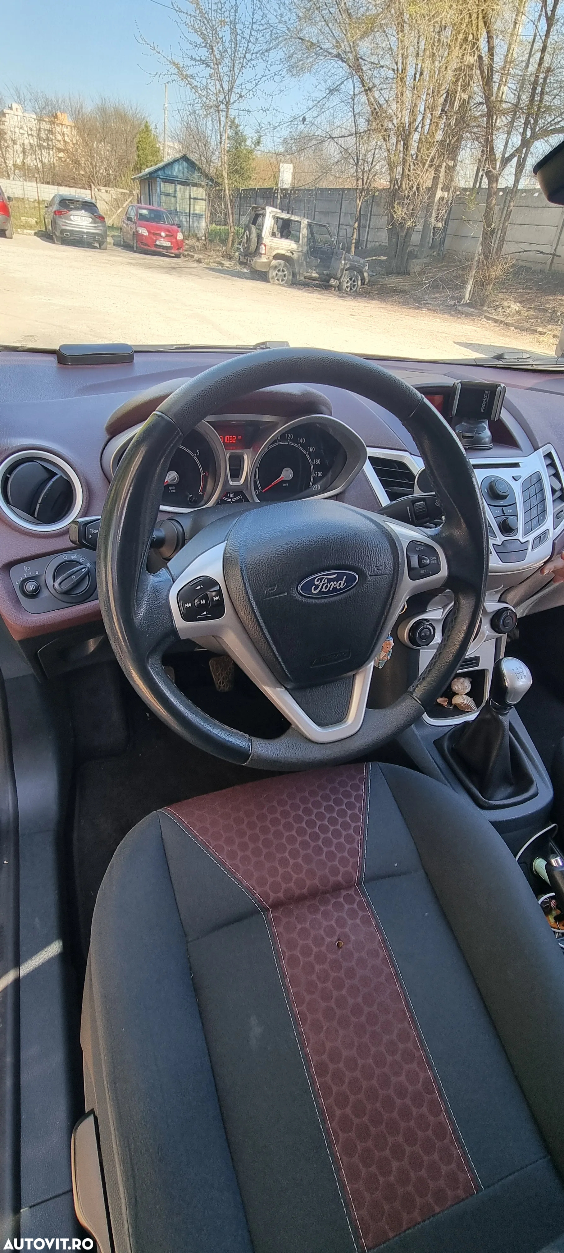 Ford Fiesta 1.25i Titanium - 19