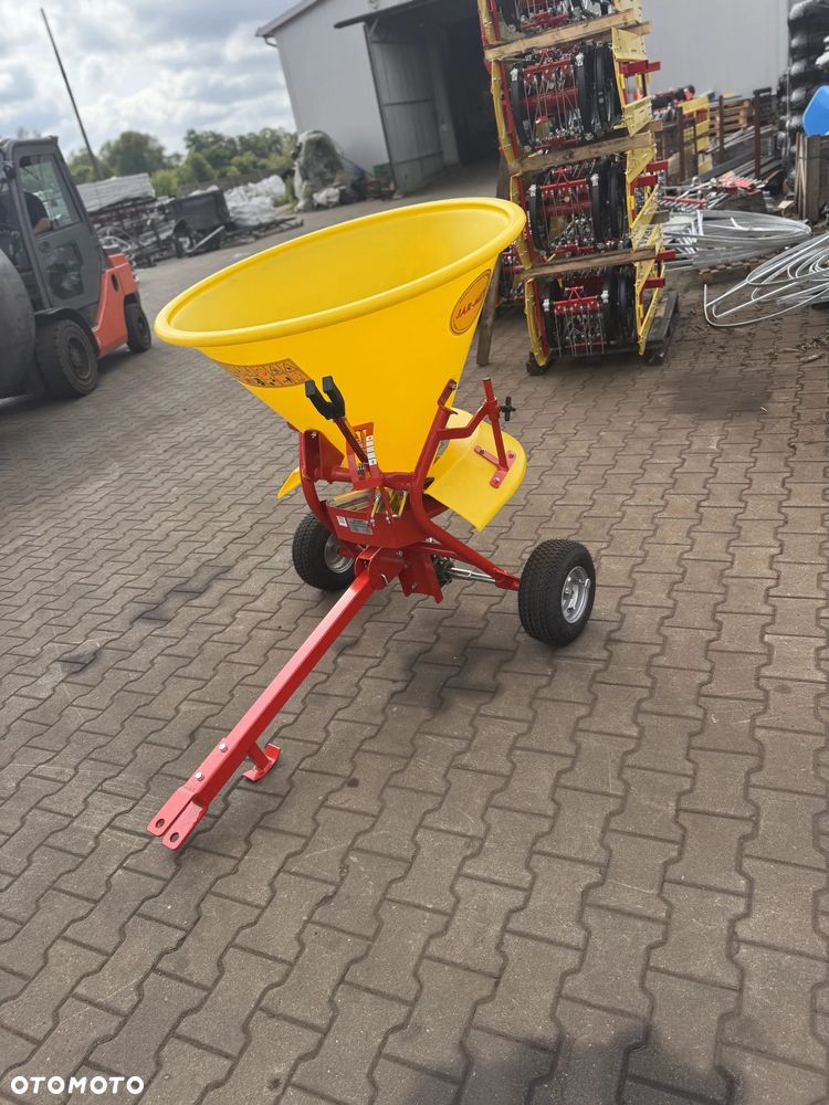 Jar-met Rozsiewacz do piasku i soli GP 300