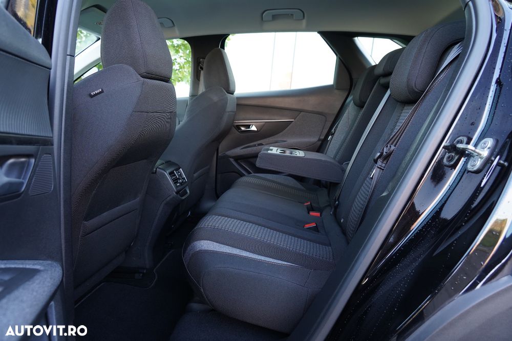 Peugeot 3008 BlueHDi 130 Stop & Start EAT8 Active Business-Paket - 18