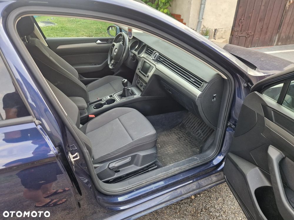 Volkswagen Passat 1.4 TSI BMT Comfortline - 11