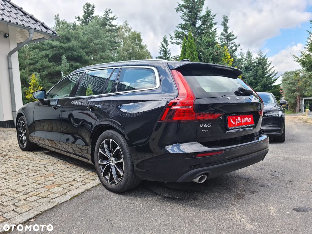 Volvo V60 D4 Drive-E Momentum - 17