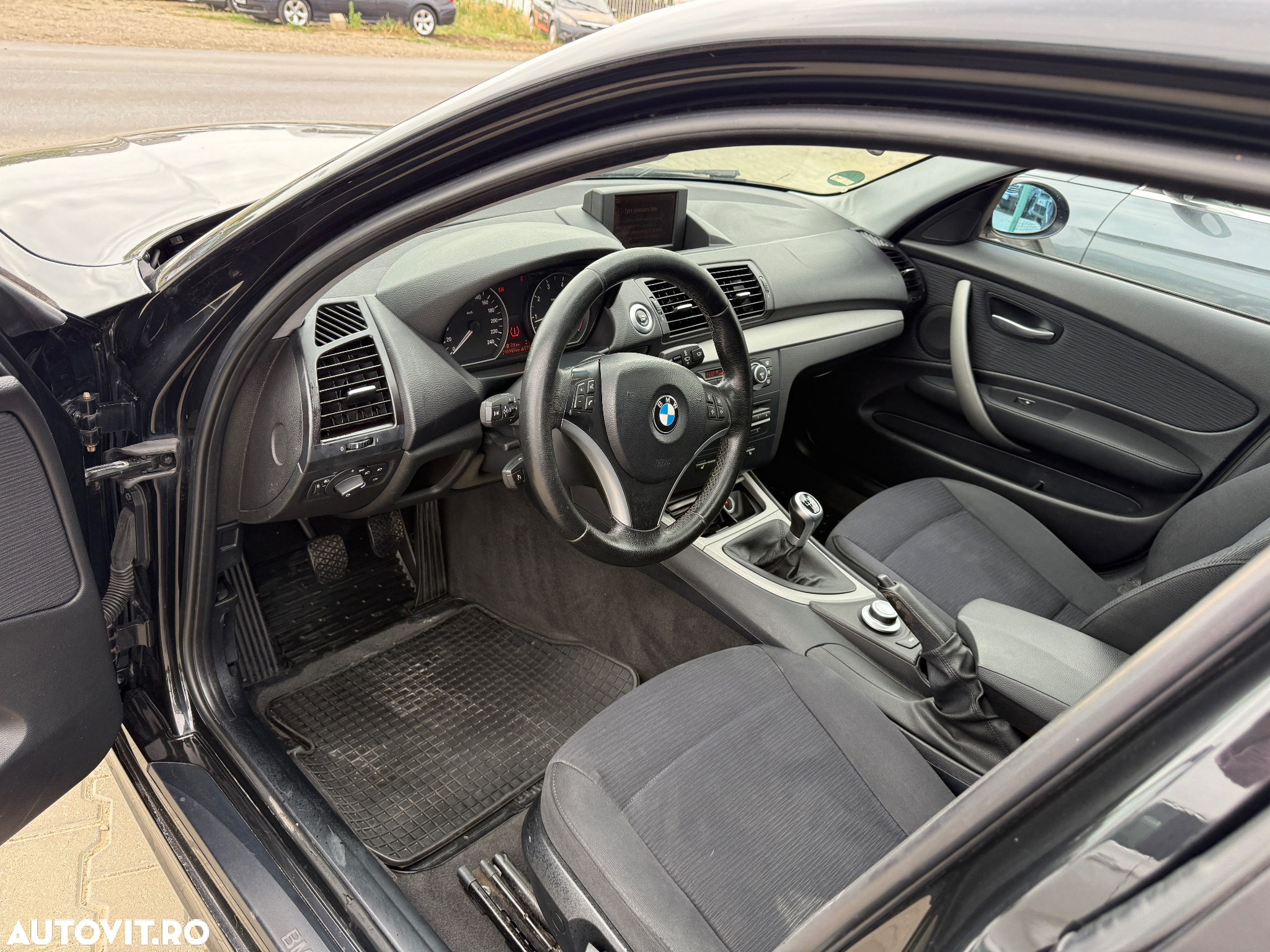 BMW Seria 1 116i - 7