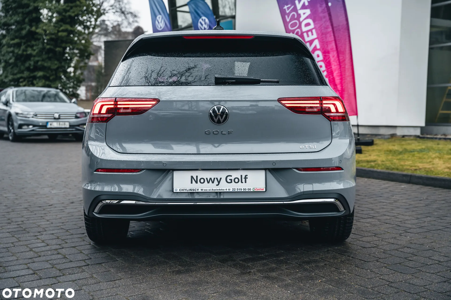 Volkswagen Golf - 11