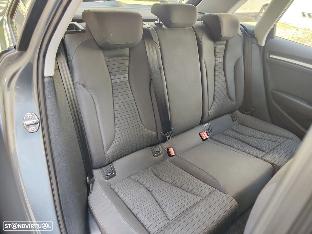 Audi A3 Sportback 2.0 TDI S-line S tronic 119g - 16