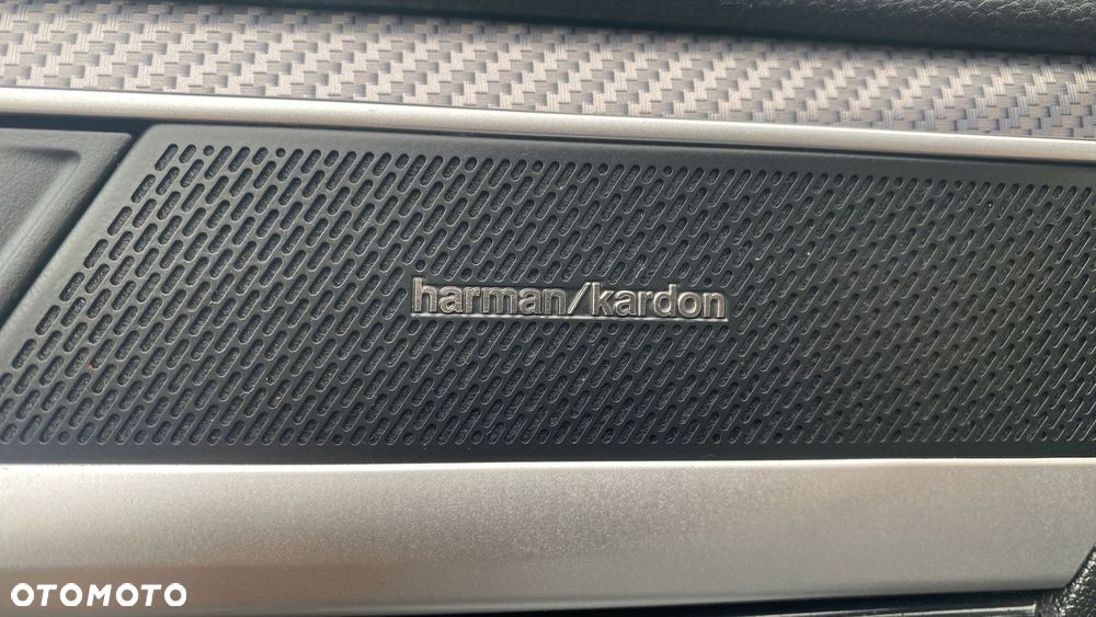Volkswagen Arteon 2.0 TSI R-Line DSG - 25