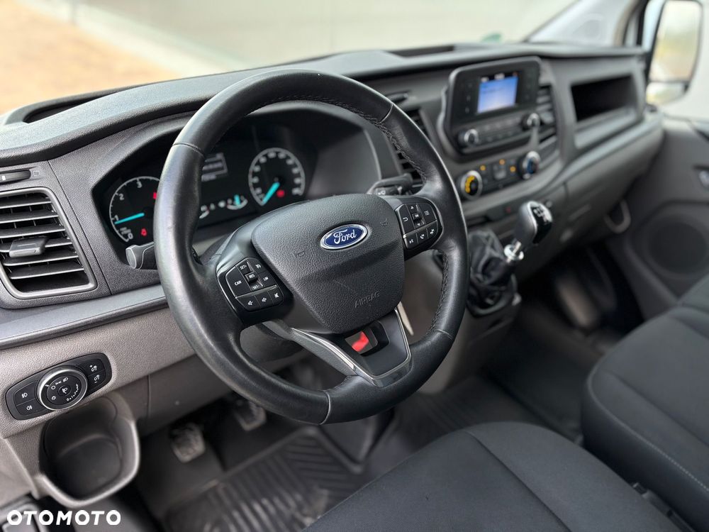 Ford Transit Custom 310 L2H1 Limited - 17
