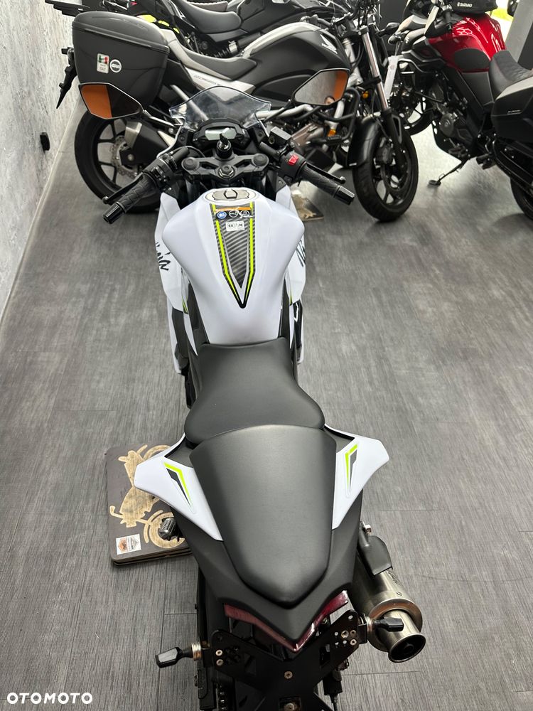 Kawasaki Ninja - 14