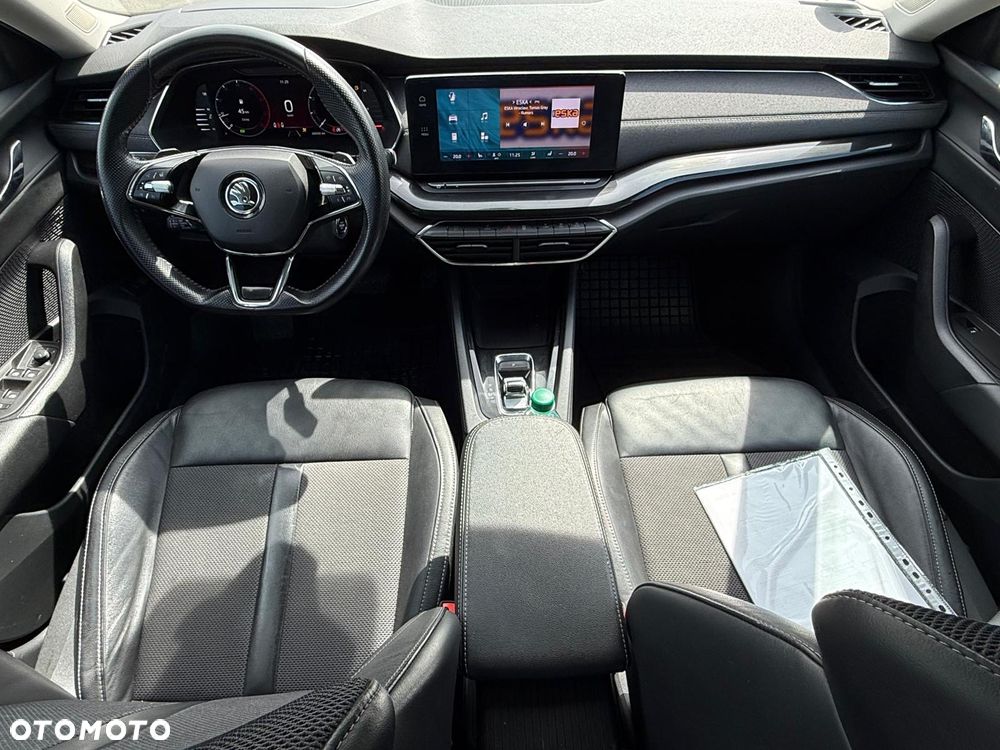 Skoda Octavia 2.0 TDI SCR L&K DSG - 17