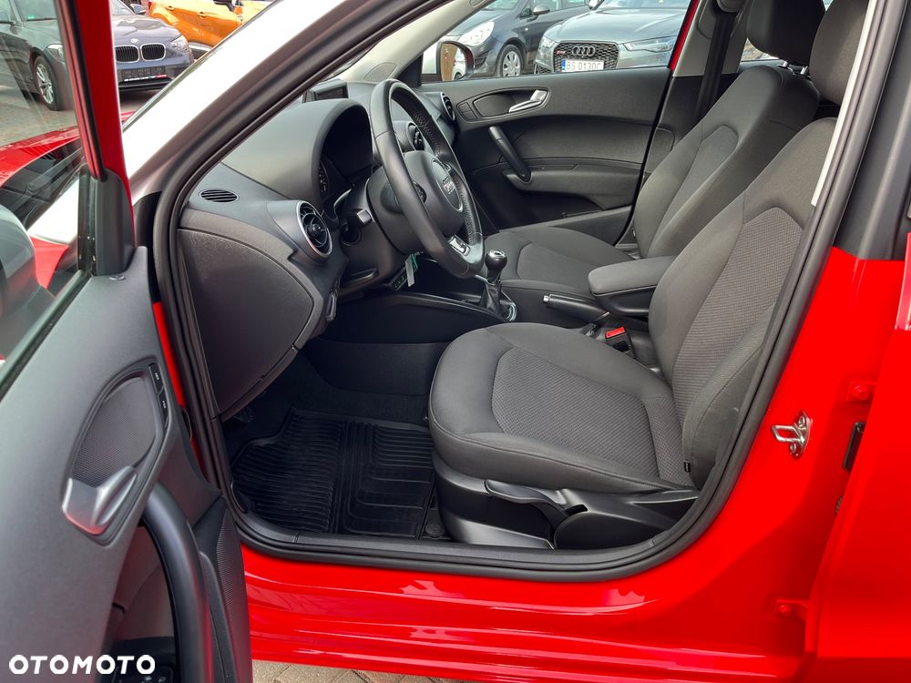 Audi A1 Sportback 1.6 TDI S line edition - 26