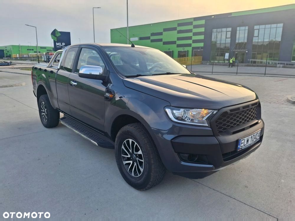 Ford Ranger 2.2 TDCi 4x4 DC XLT - 35