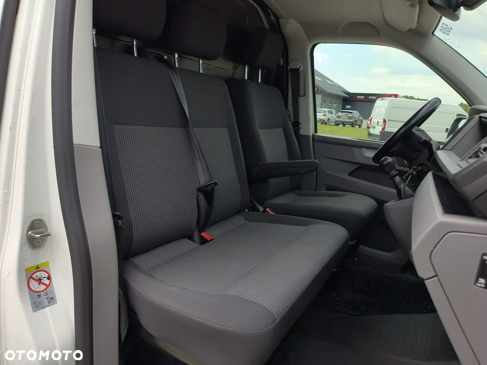 Volkswagen Transporter - 14