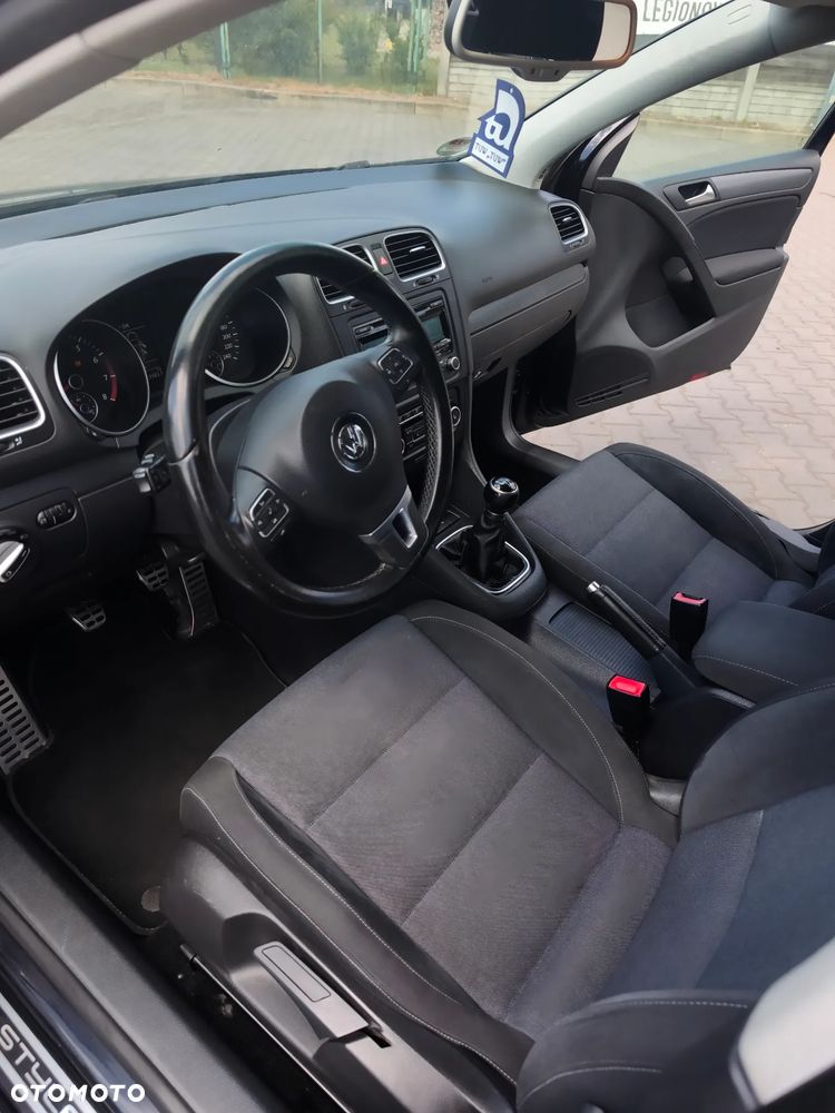 Volkswagen Golf 1.2 TSI Style - 11