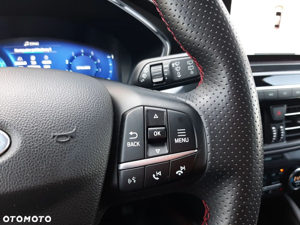 Ford Kuga 1.5 EcoBoost FWD ST-Line - 26