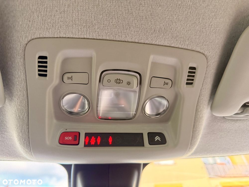 Citroën C3 HDi BlueHDi 100 Exclusive - 26