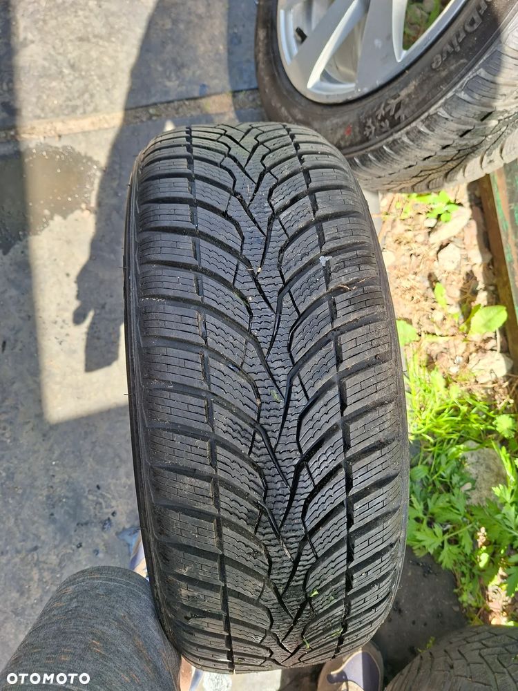 Koła kpl alufelgi 7Jx16 H2 ET43  +opony zimowe 205/55R16 Mercedes - 7