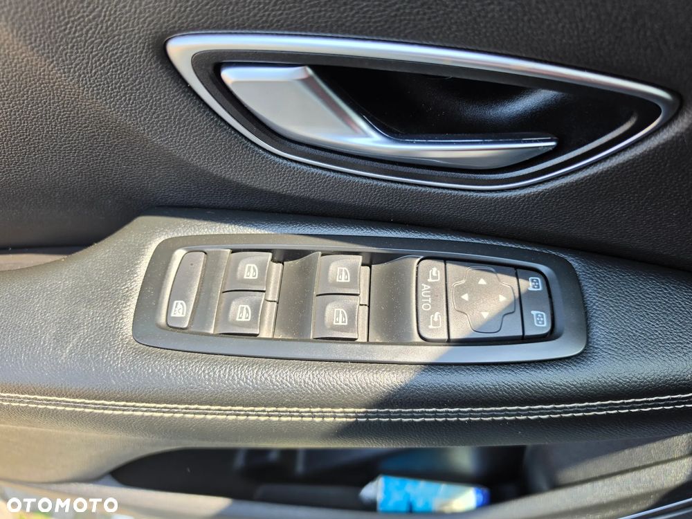 Renault Grand Scenic Gr 1.2 TCe Energy Bose - 23