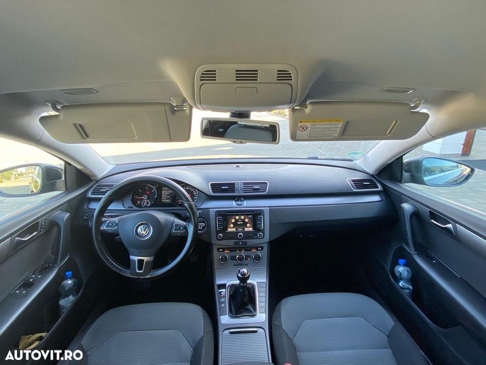 Volkswagen Passat Variant 2.0 Blue TDI SCR Comfortline - 2