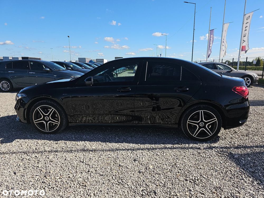 Mercedes-Benz Klasa A 200 AMG Line 7G-DCT - 8