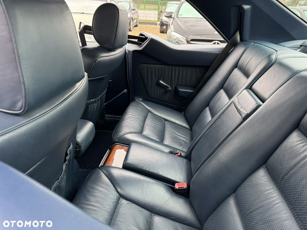 Mercedes-Benz W124 (1984-1993) - 23