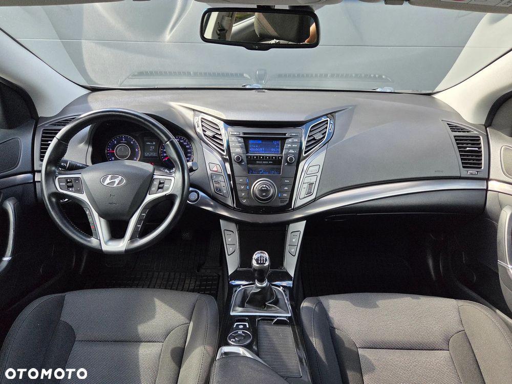 Hyundai i40 - 10