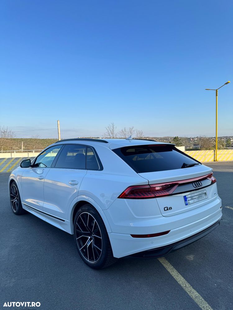Audi Q8 3.0 55 TFSI quattro Tiptronic MHEV - 3