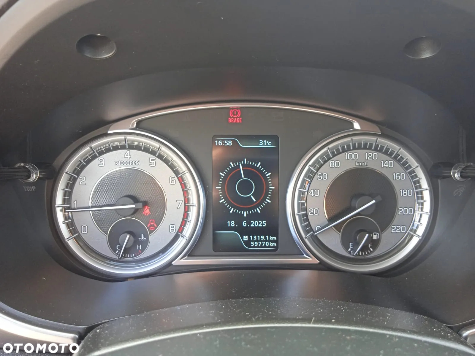 Suzuki Vitara 1.0 Boosterjet Premium 2WD - 13
