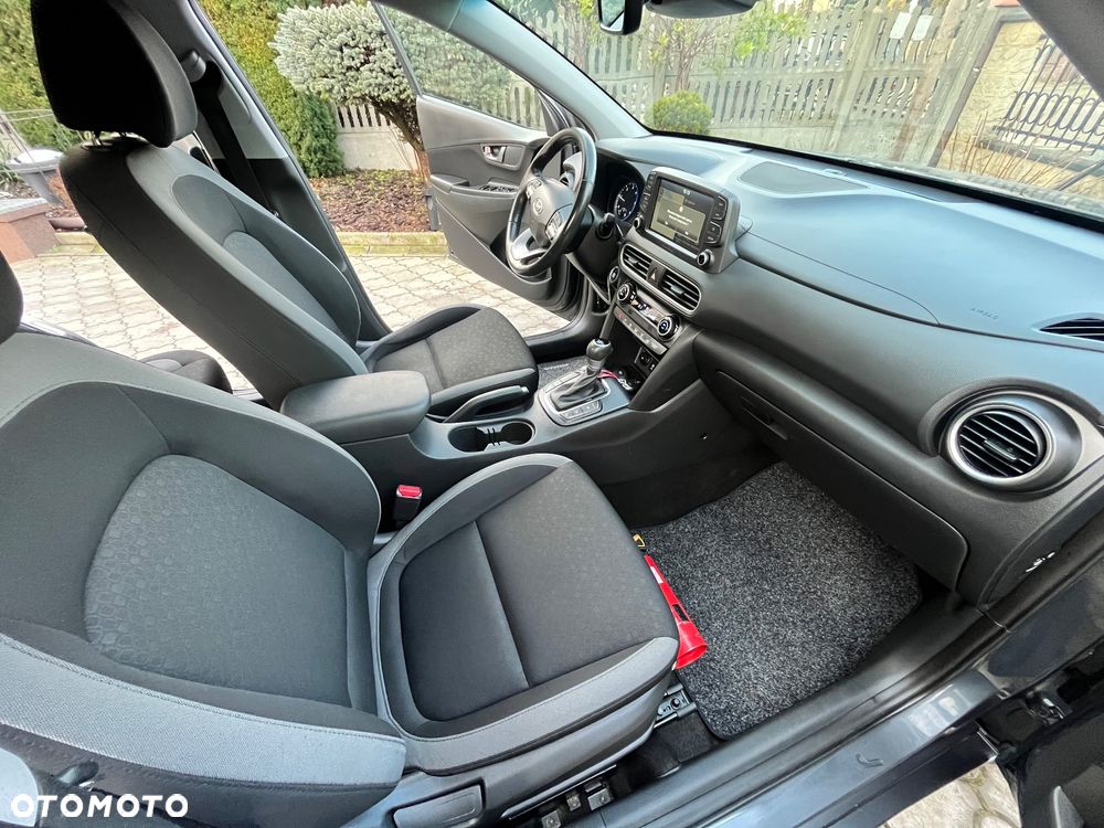 Hyundai Kona - 21