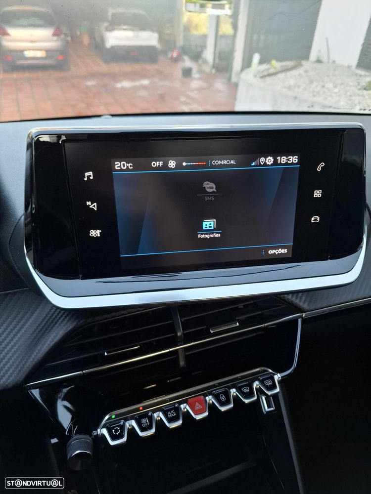 Peugeot 208 1.2 PureTech Allure - 19