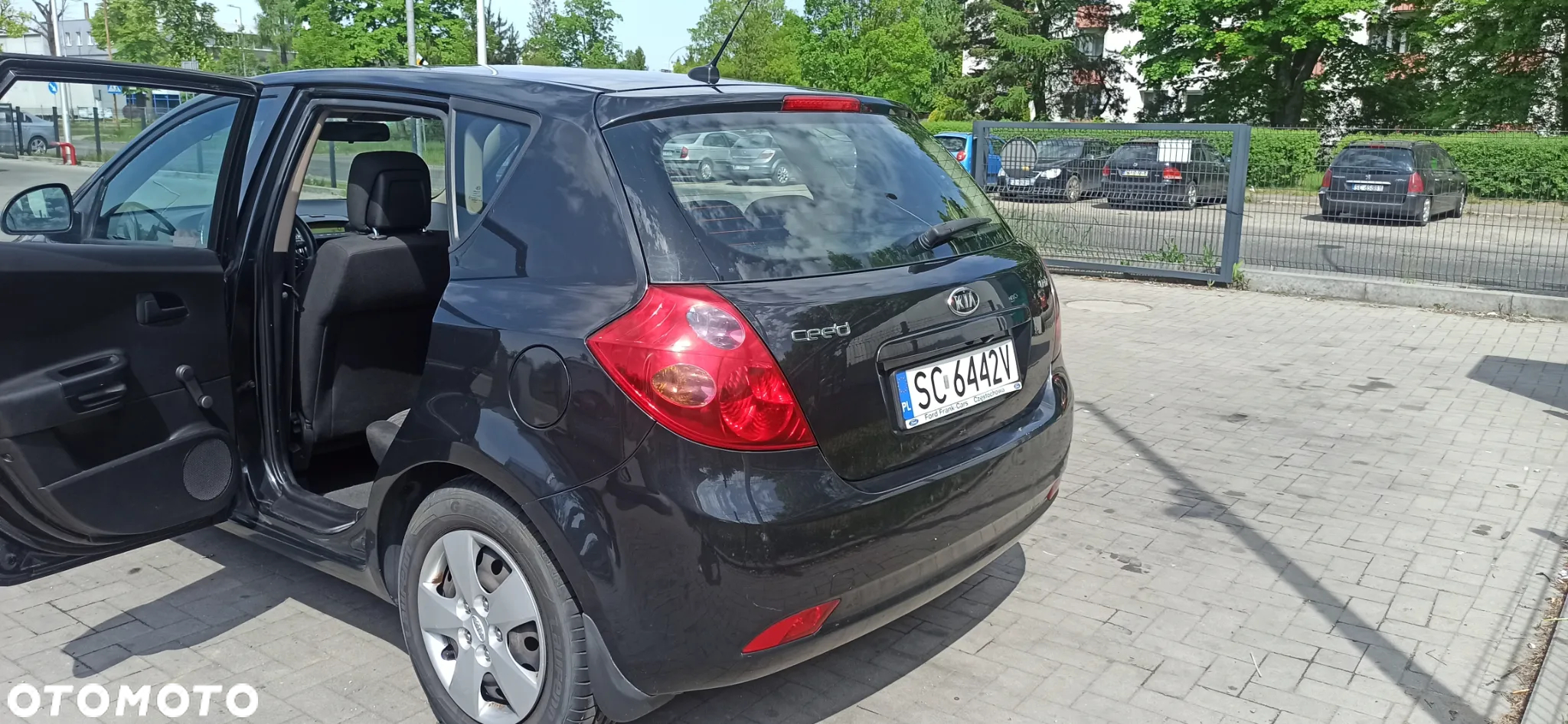 Kia Ceed - 15