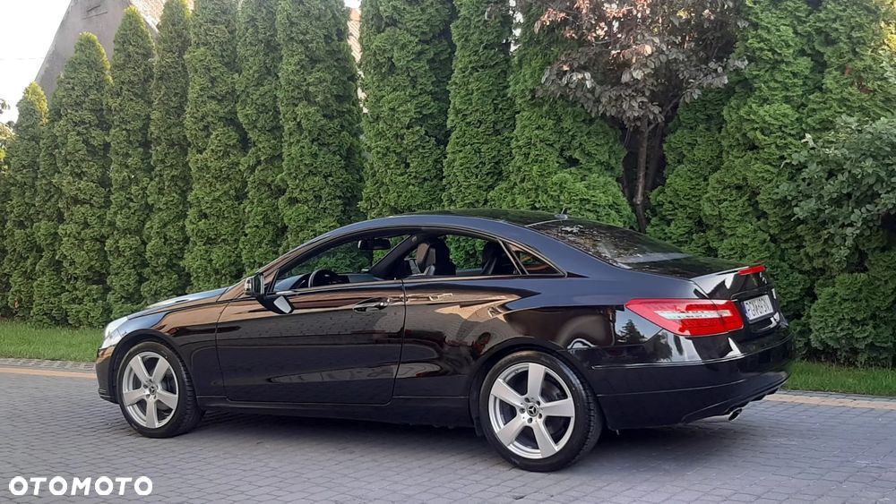 Mercedes-Benz Klasa E 200 BlueEFFICIENCY 7G-TRONIC Avantgarde - 13