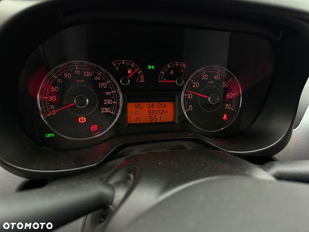 Fiat Grande Punto - 12