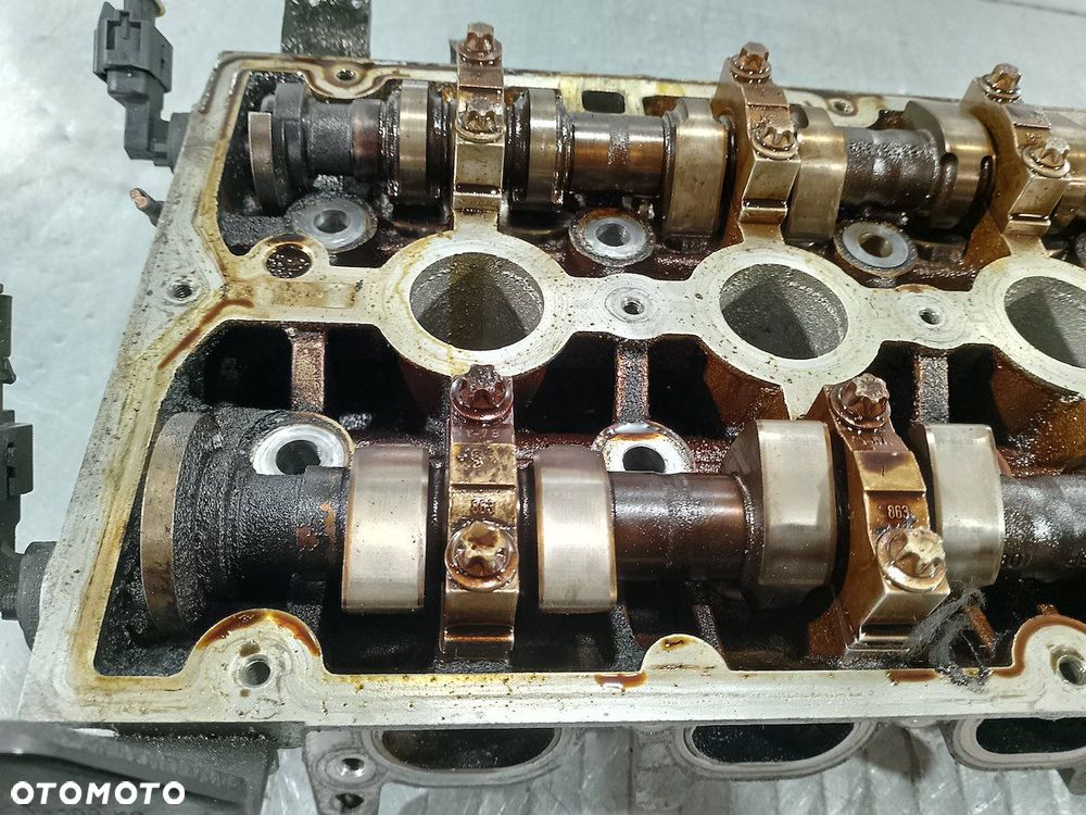 GŁOWICA OPEL VECTRA C X0526566 1.8 16V - 8