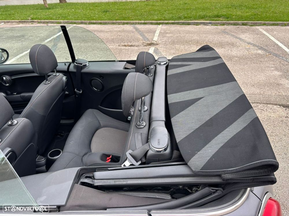 MINI Cabrio Cooper D - 24