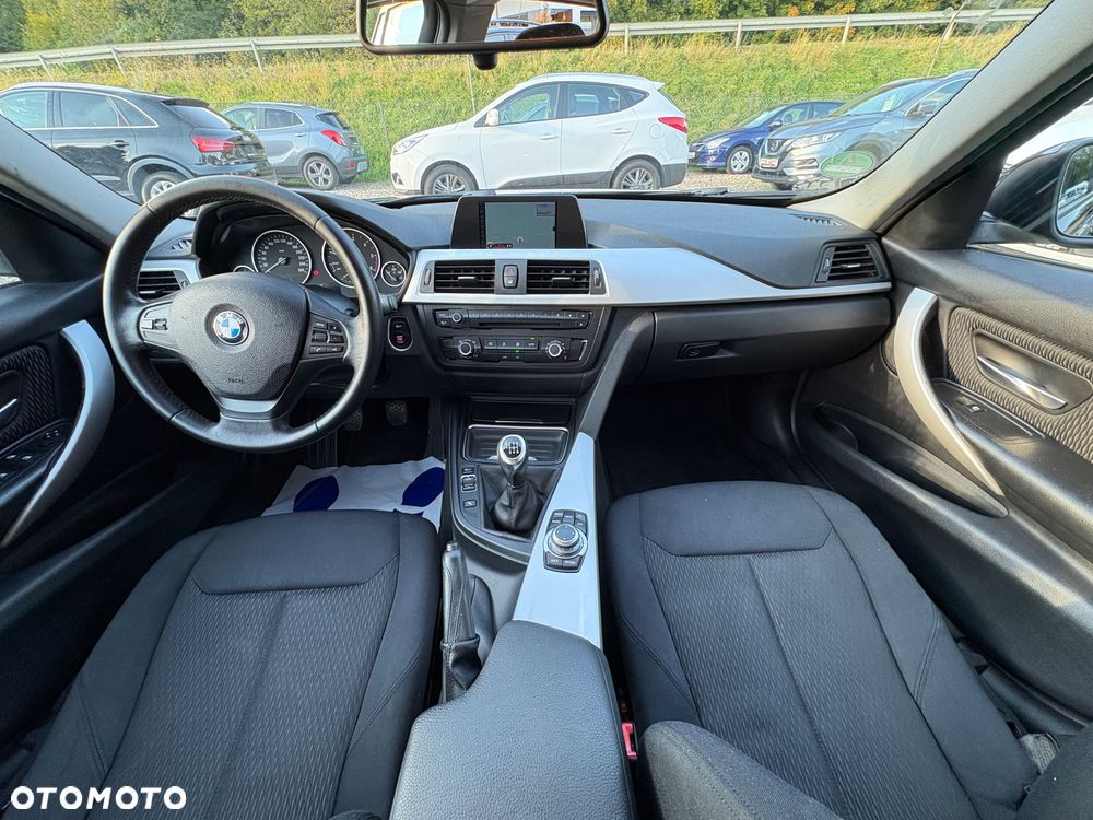 BMW Seria 3 320d DPF - 21