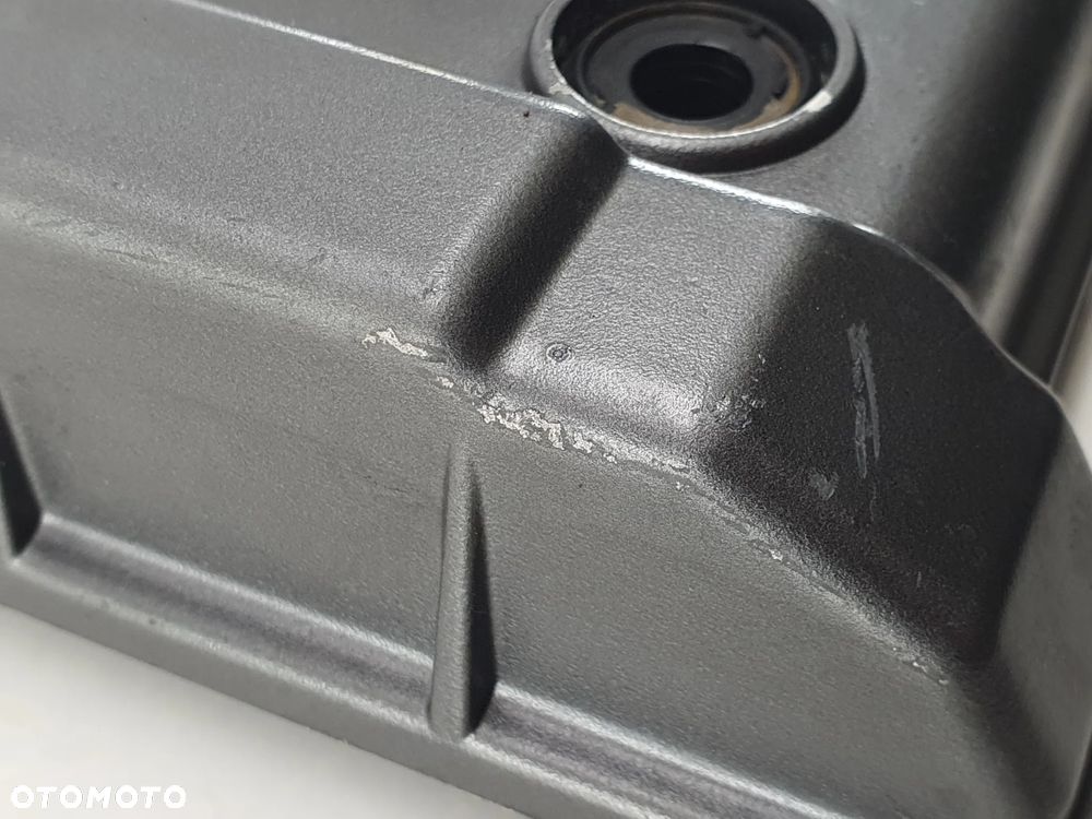 DEKIEL POKRYWA GLOWICY USZCZELKA  BENELLI 302 - 20